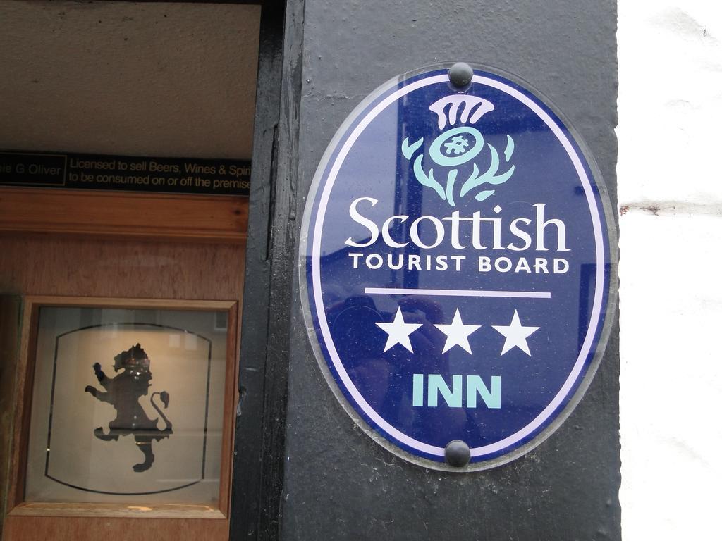 The Red Lion Inn Doune Екстериор снимка