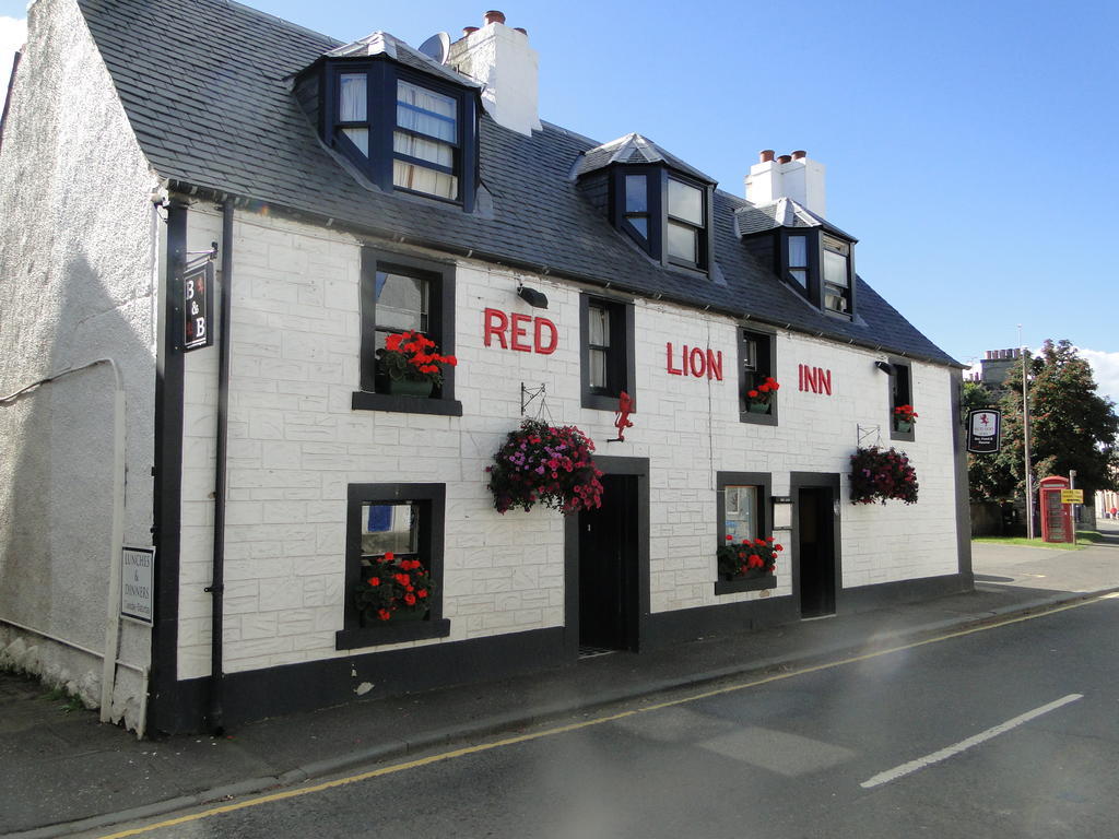The Red Lion Inn Doune Екстериор снимка